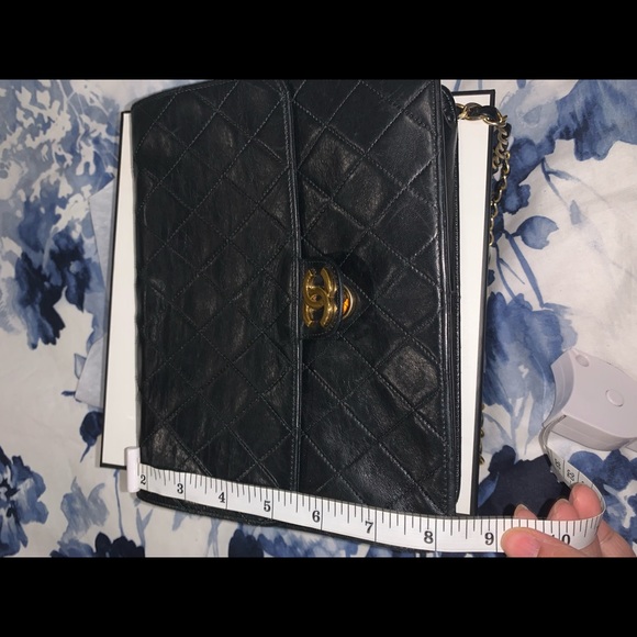 Chanel crossbody bag - Picture 5 of 8